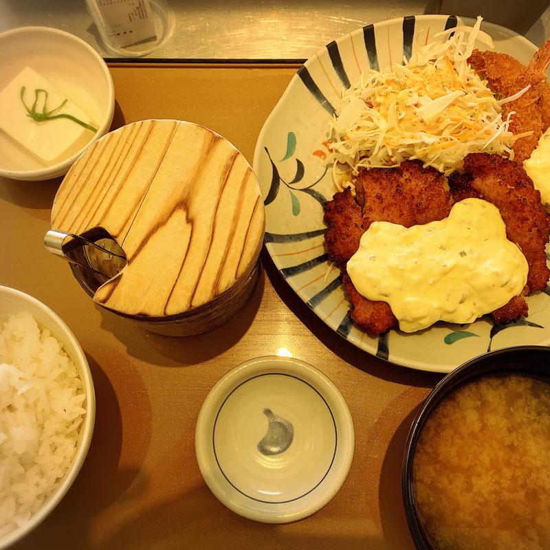 チキン南蛮とエビフライの定食(やよい軒 粕屋仲原店)