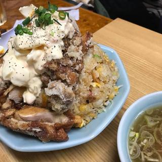 唐揚げ炒飯 タルタルソース(かし亀)