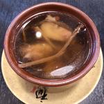 茶樹茸とスペアのスープ