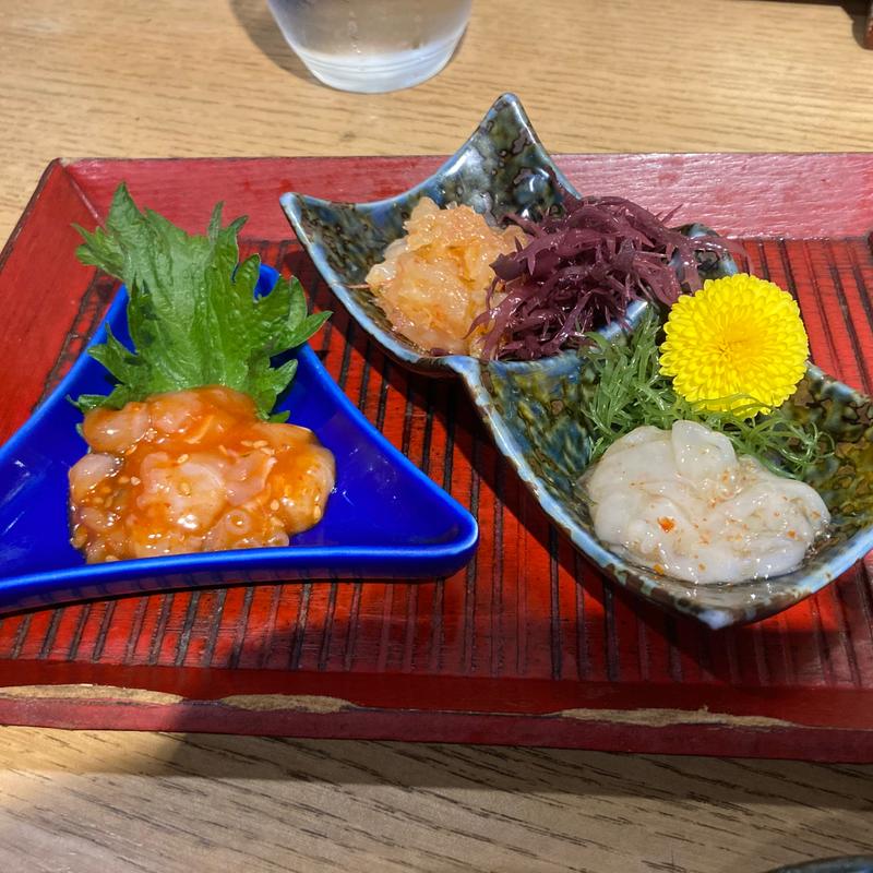 塩辛盛り合わせ　三点　銀(駿河屋賀兵衛 マーチエキュート神田万世橋店)