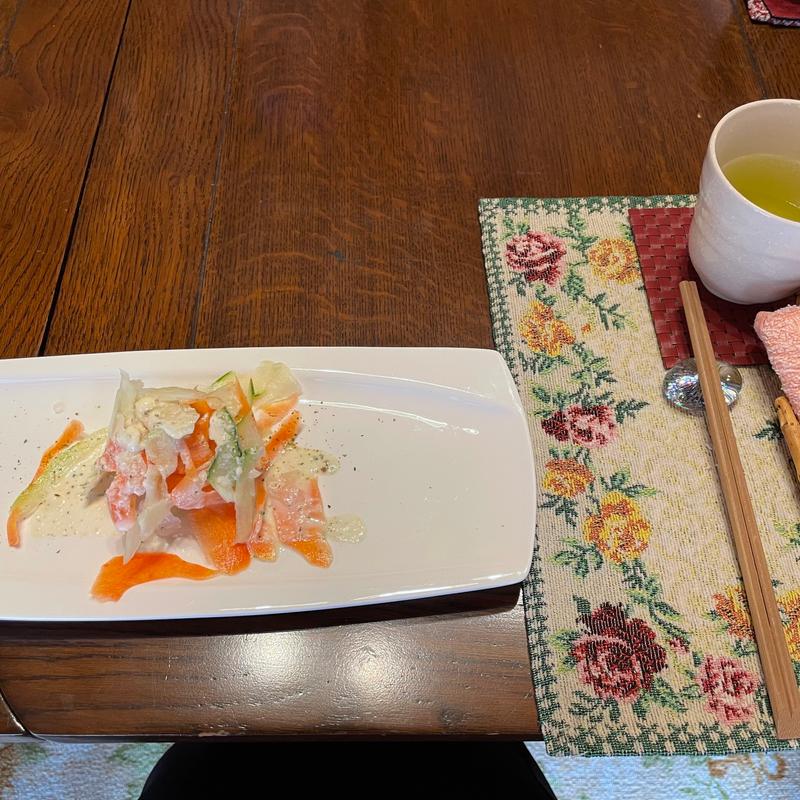 ランチ　前菜(ダイニング コモド)