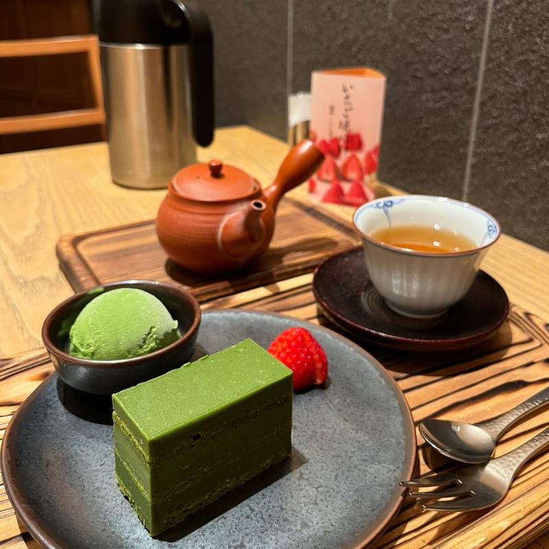 抹茶生千代古齢糖ケーキセット(林屋新兵衛 日比谷店)