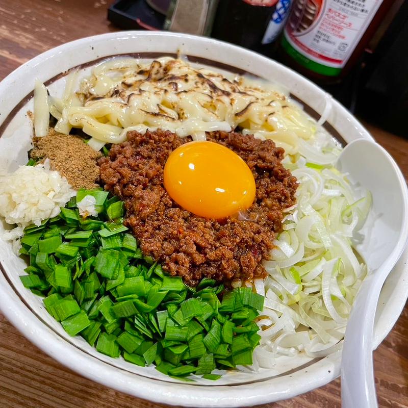 チーズまぜそば(麺 酒 やまの)