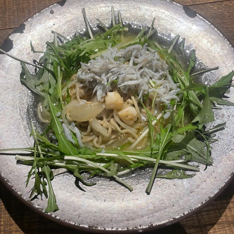 パスタランチA しらすと小柱のオイルパスタ そばパスタに変更(Volare)