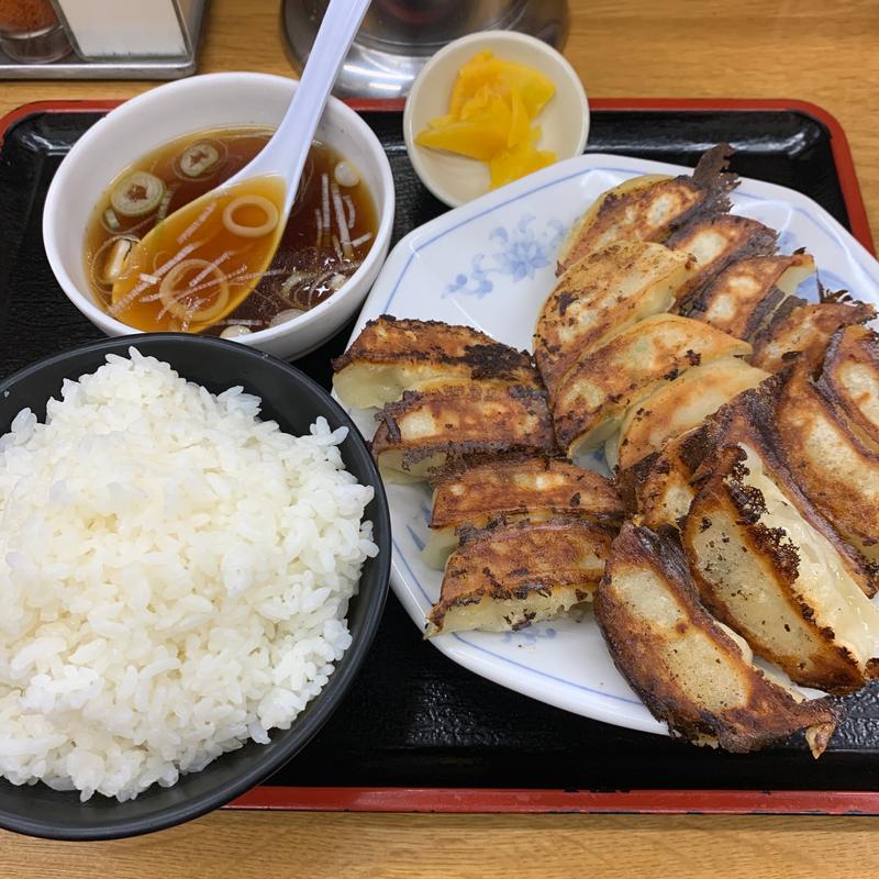 ギョウザ定食（8個）(福しん 新宿小滝橋店 )