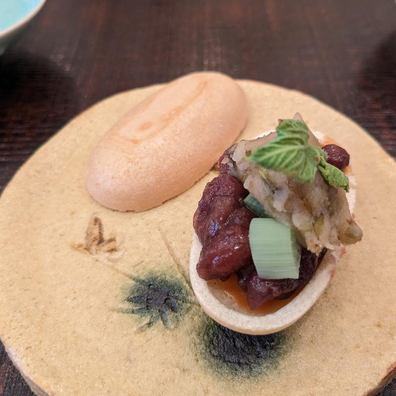 蕗の薹味噌の最中(和菓子 薫風)