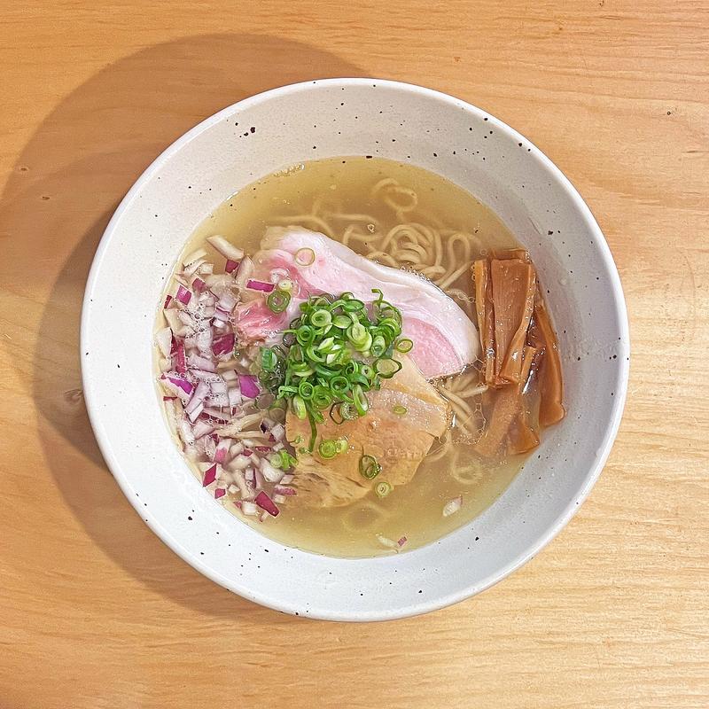 のどぐろとしじみの塩ラーメン(料理人中途半端)