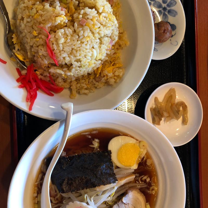 ラーメン　チャーハンセット(台湾料理 金龍)
