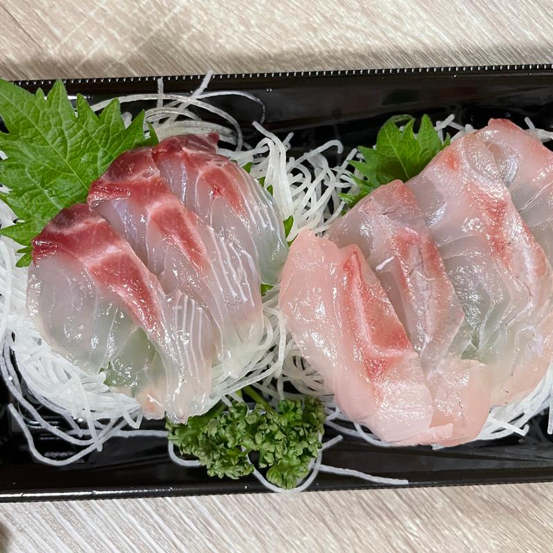 鯛とカレイの刺身(ウオロク 五泉店)