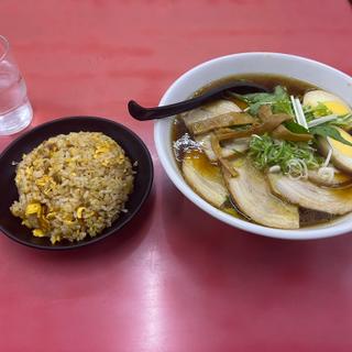 ばかうまスペシャル叉焼麺【醤油】(麺王 南柏店)