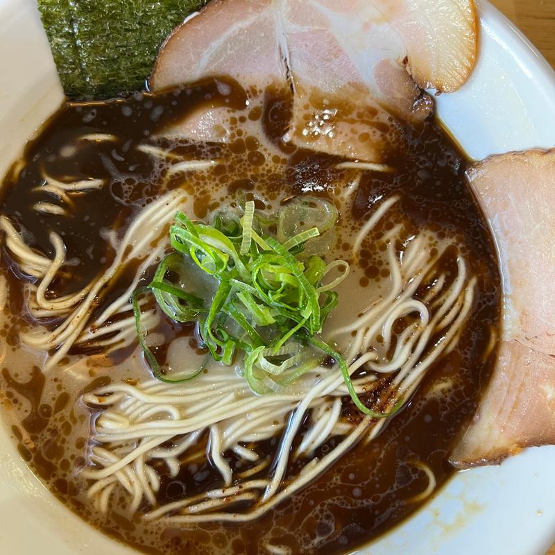 黒とんこつラーメン(まぜそば 池めん)