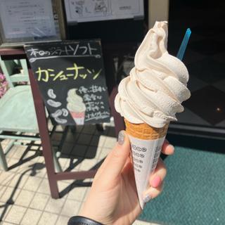 カシューナッツジェラート(ジェラテリアアクオリーナ （GELATERIA ACQUOLINA）)