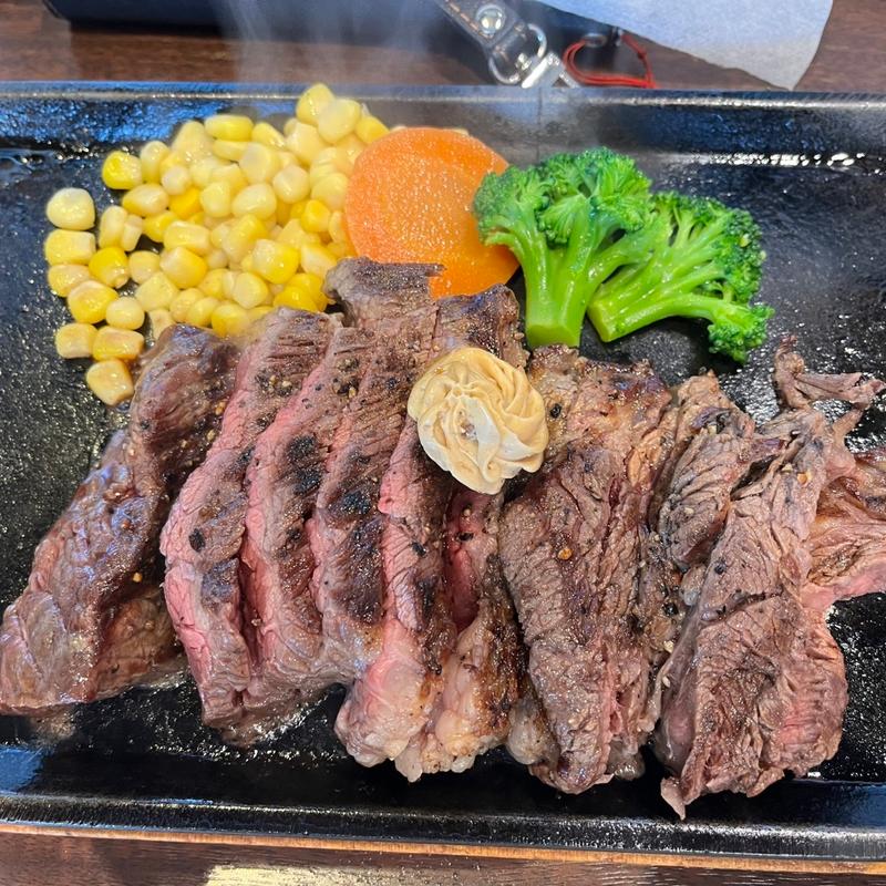 赤身！肩ロースステーキランチ（300g）(いきなり！ステーキ マリノアシティ福岡店)