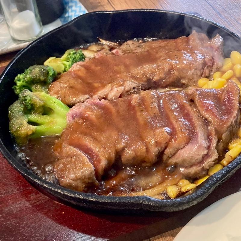 赤身レアステーキ300g(ひーくん )