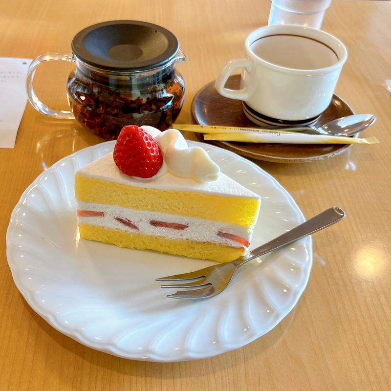 ケーキセット(トリアノン洋菓子店 高円寺本店)