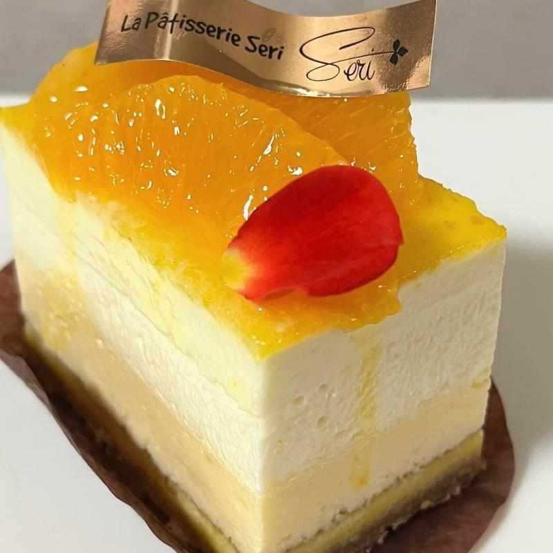 ルミエール(ラ・パティスリー セリ)