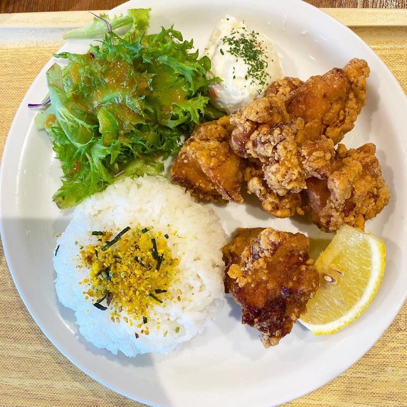 MOCHIKO CHICKEN PLATE(PARKLIFE CAFE & RESTAURANT)