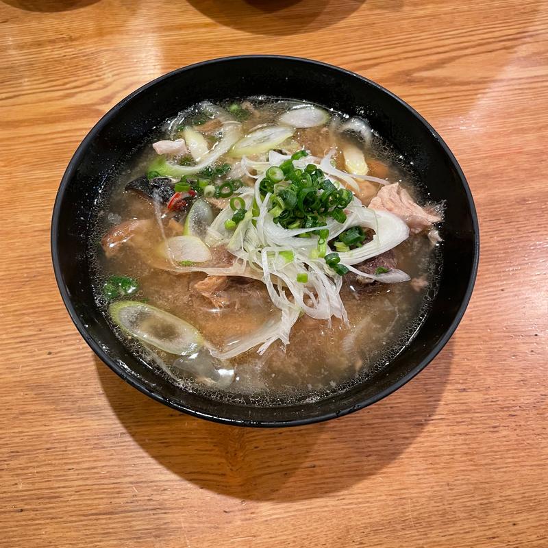 あら汁(熱海銀座 おさかな食堂)