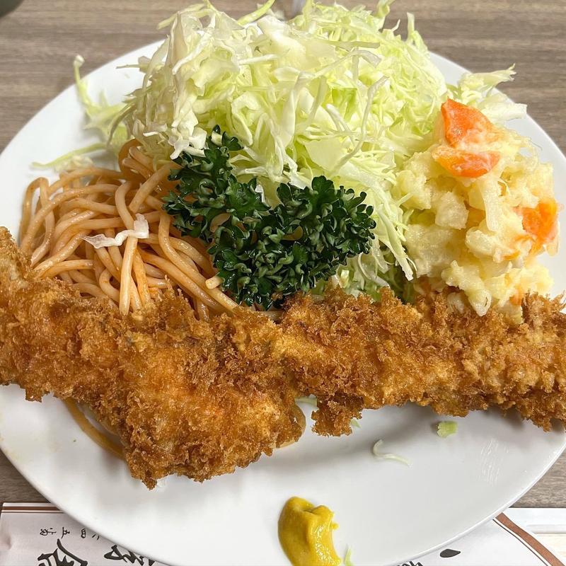 サケのフライライス ポテトサラダ(桃乳舎)