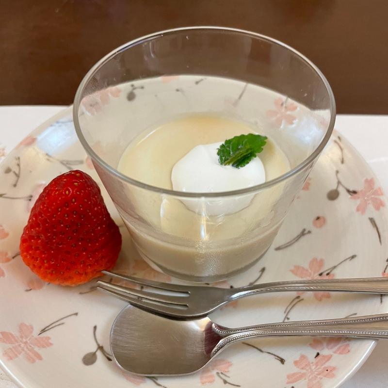 黒糖プリン(ひびの )