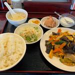 豚肉とキクラゲ卵炒め(中華料理大福)