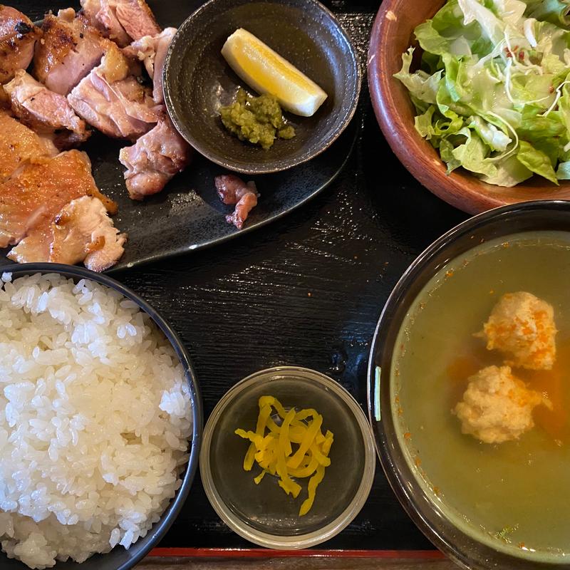 鳥ロース炭焼き定食(佐賀県三瀬村ふもと赤鶏 西新宿店)