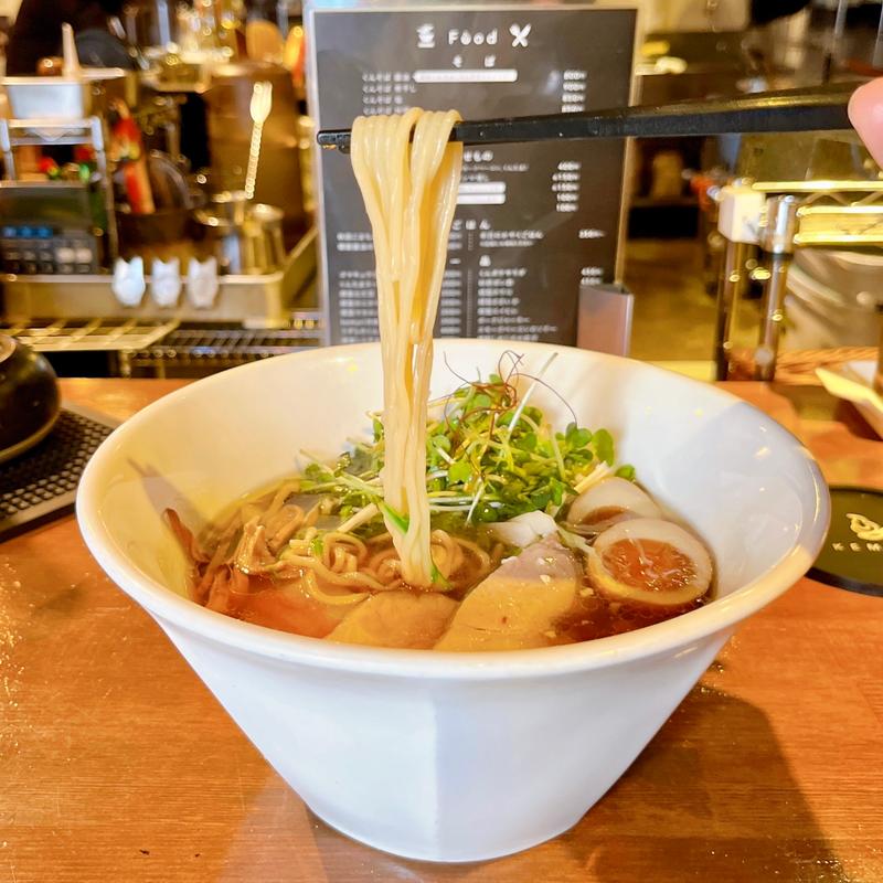 くんそば醤油(麺屋 KEMURI)