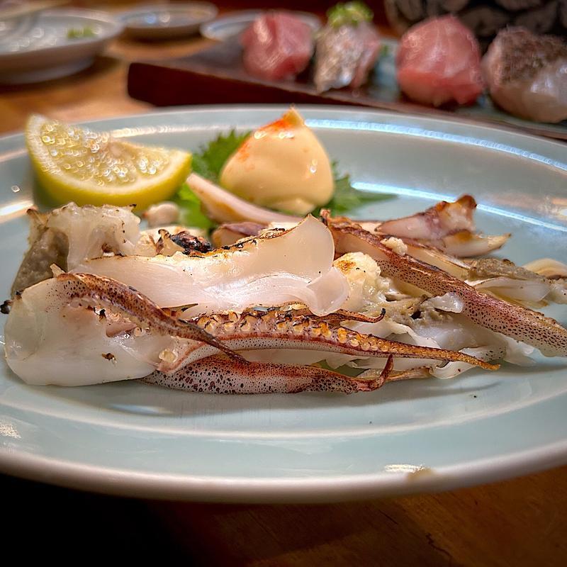 呼子活イカ後造り(晴れたり曇ったり （はれたりくもったり）)