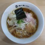 中華そば(肉ワンタン2個入り)(麺や穂ころび)