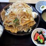 焼肉定食(（有）もりや食堂)