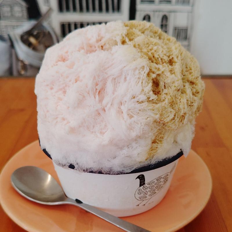 さくら＆ピスタチオみるく(Cafe＆Bar drawing)