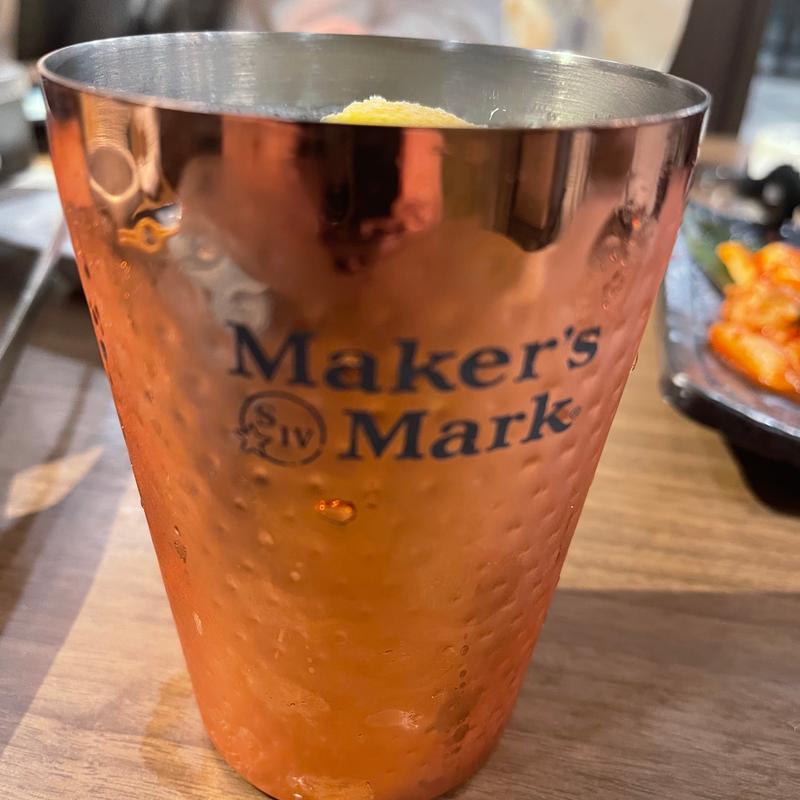 メーカーズマーク ハイボール(飛騨牛一頭買い 灯り家の「はなれ」)