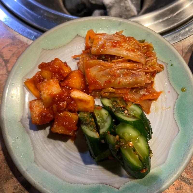 キムチ盛合せ(じもんじゅ 保木間店)