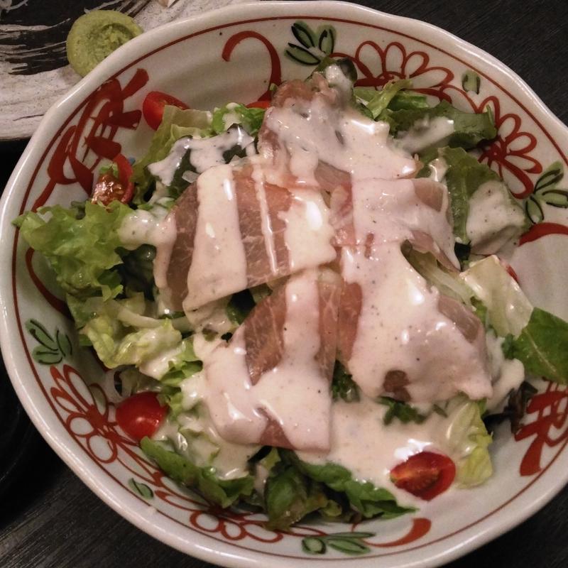 生ハムシーザーサラダ(焼肉と完全個室居酒屋 MIC～ミック 大宮東口駅前店)