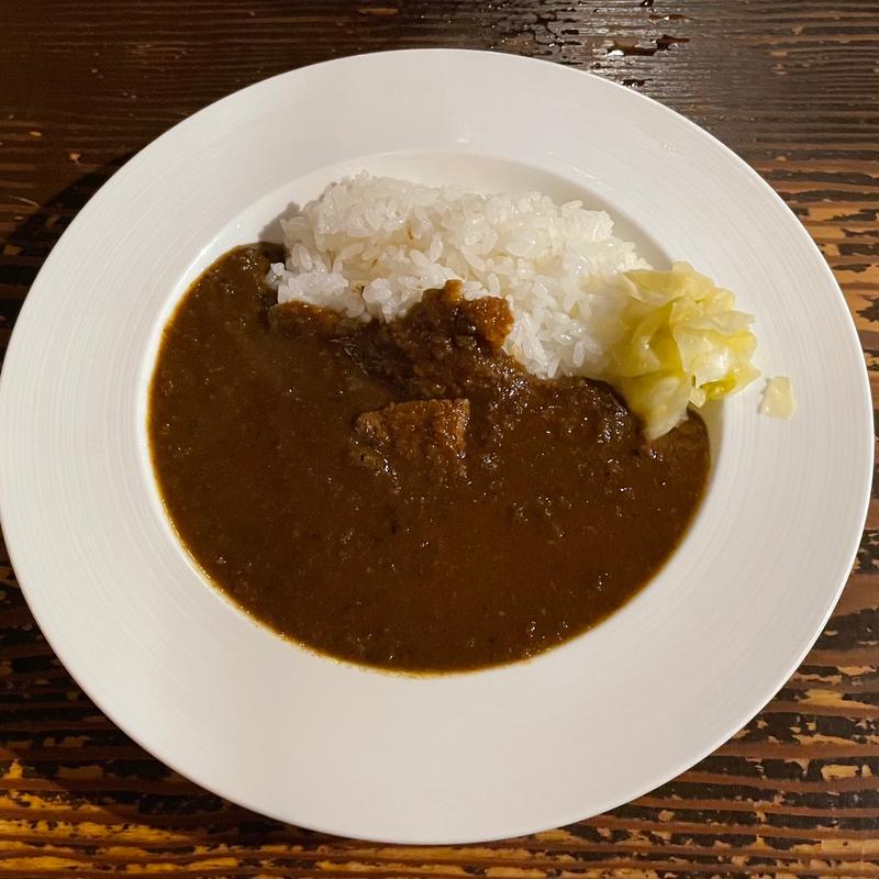 ビーフカレー(カレー&ワイン Cumin)