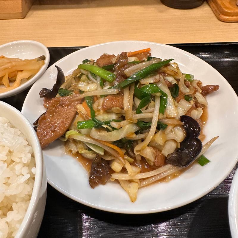 豚レバーとニラの炒め(つばさ)