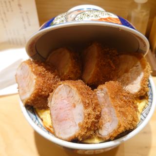 シャトーブリアンカツ丼(日本橋 とんかつ一 HAJIME)