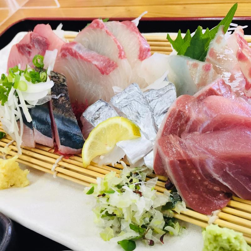 刺身盛合せ_刺身盛合せ定食(海鮮食堂 海神の郷)