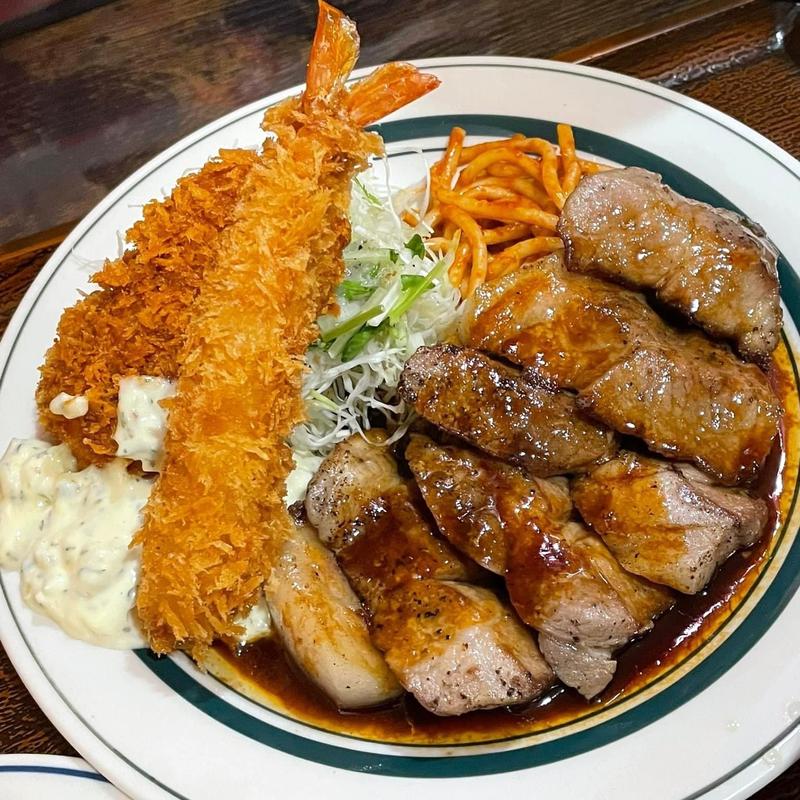 厚切りトンテキカニクリ&エビフライセット(キッチンあずま)