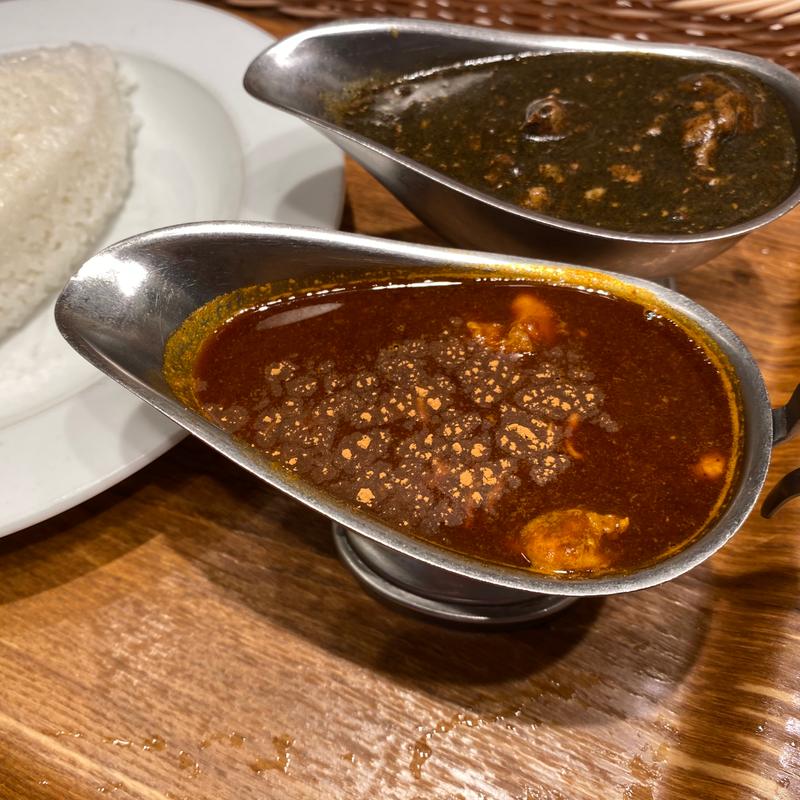 2点盛り（デリーと共栄堂）(東京カレー屋名店会 有楽町イトシア店)