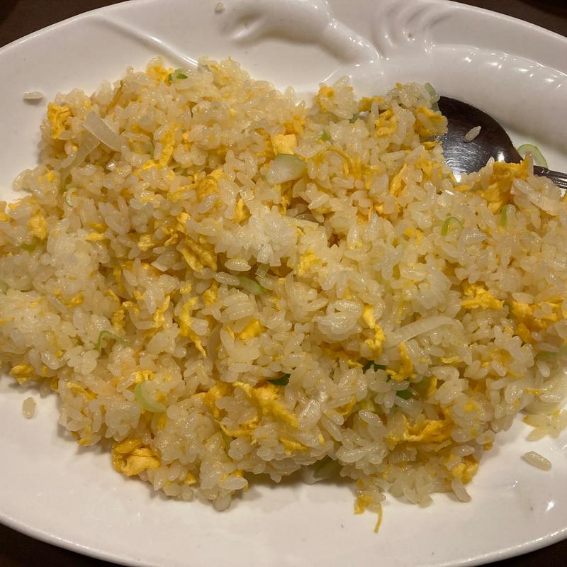 ハルピン炒飯(酒菜 刀削麺 （シュサイ トウショウメン）)