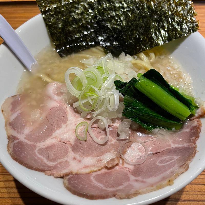 背脂煮干そば　(塩　鬼脂)(ｎｉｂｏ)