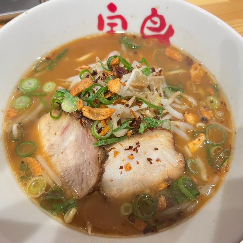 醤油とんこつラーメン(ラーメン宝島 平佐店)