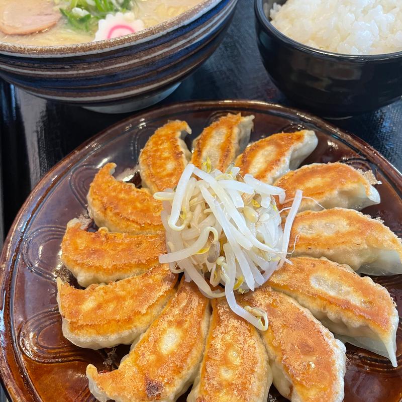 らーめんと餃子のセット(五味八珍　浜松駅ビルメイワン店)