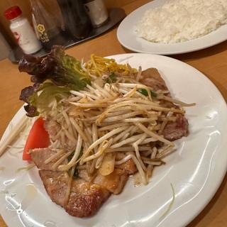 豚ロース生姜焼き（ライス付き）(洋食おがわ )