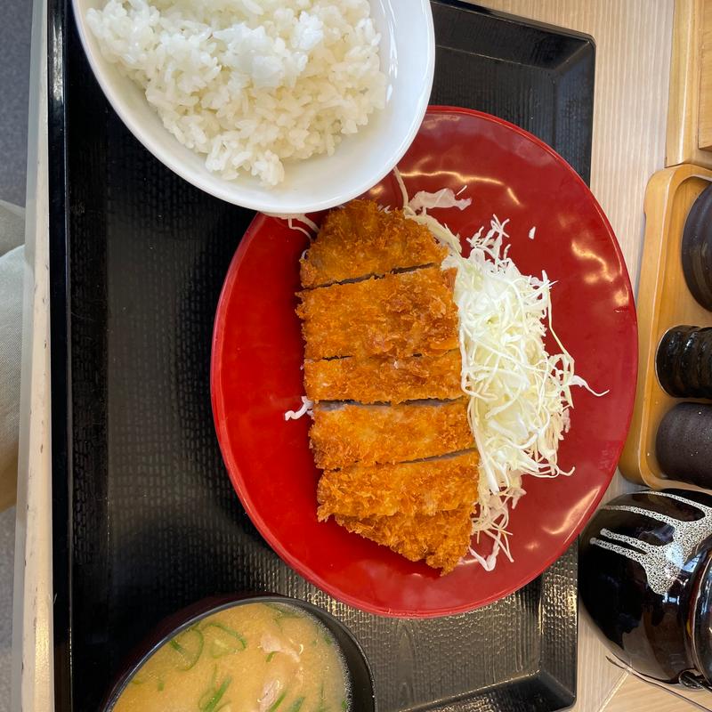 ロースカツ定食(かつや 名古屋柴田本通店)