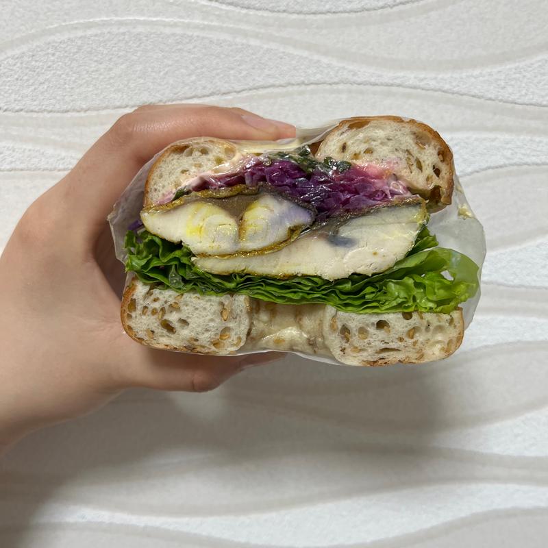 鯖サンド(ぐるぐるべゑぐる)