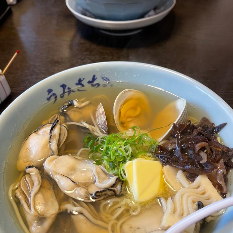 カキバターラーメン(活海老 貝 卸の店 うみさち)