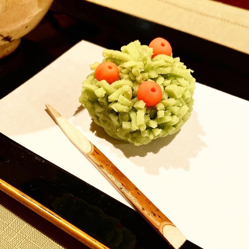 季節の生菓子(菓寮 但馬屋 トキハ本店)