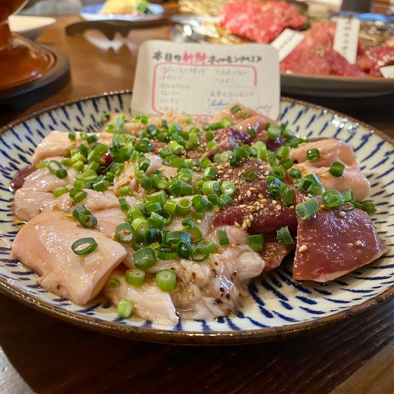 本日のホルモンミックス(牛ざんまい御器所店)